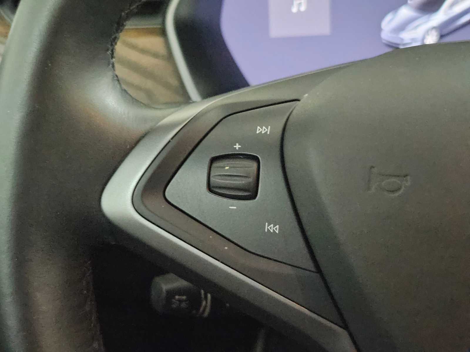 Thumbnail: 2020 Tesla Model S - 25