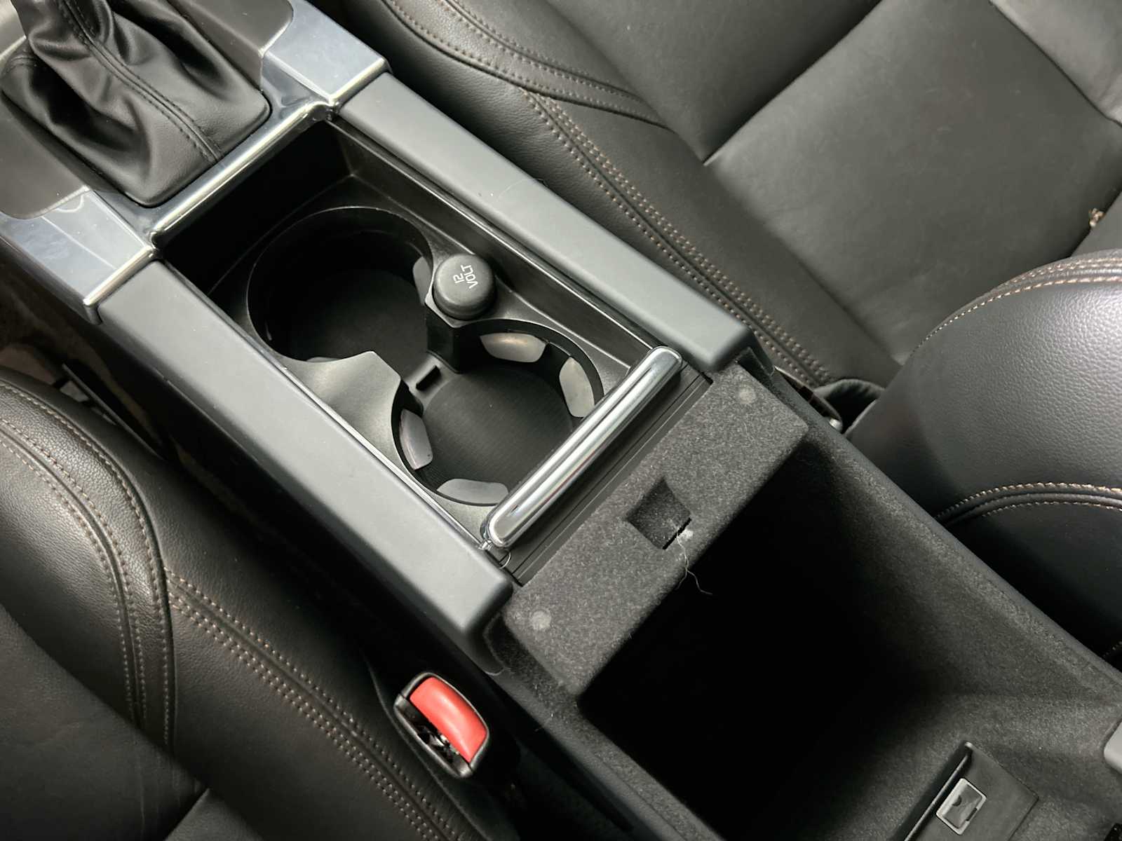 Thumbnail: 2015 Volvo S60 - 23