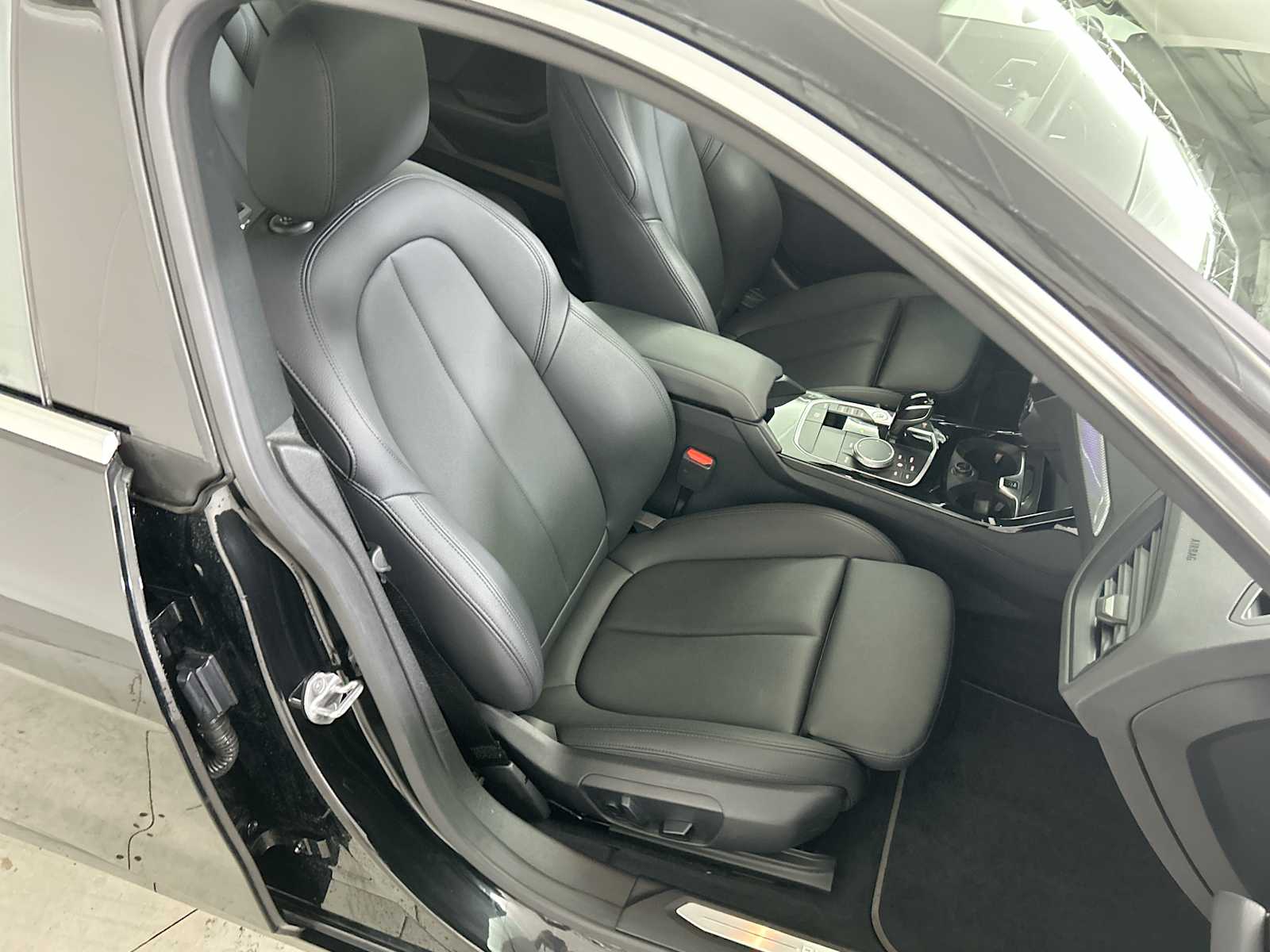 Thumbnail: 2024 BMW 2 Series - 26