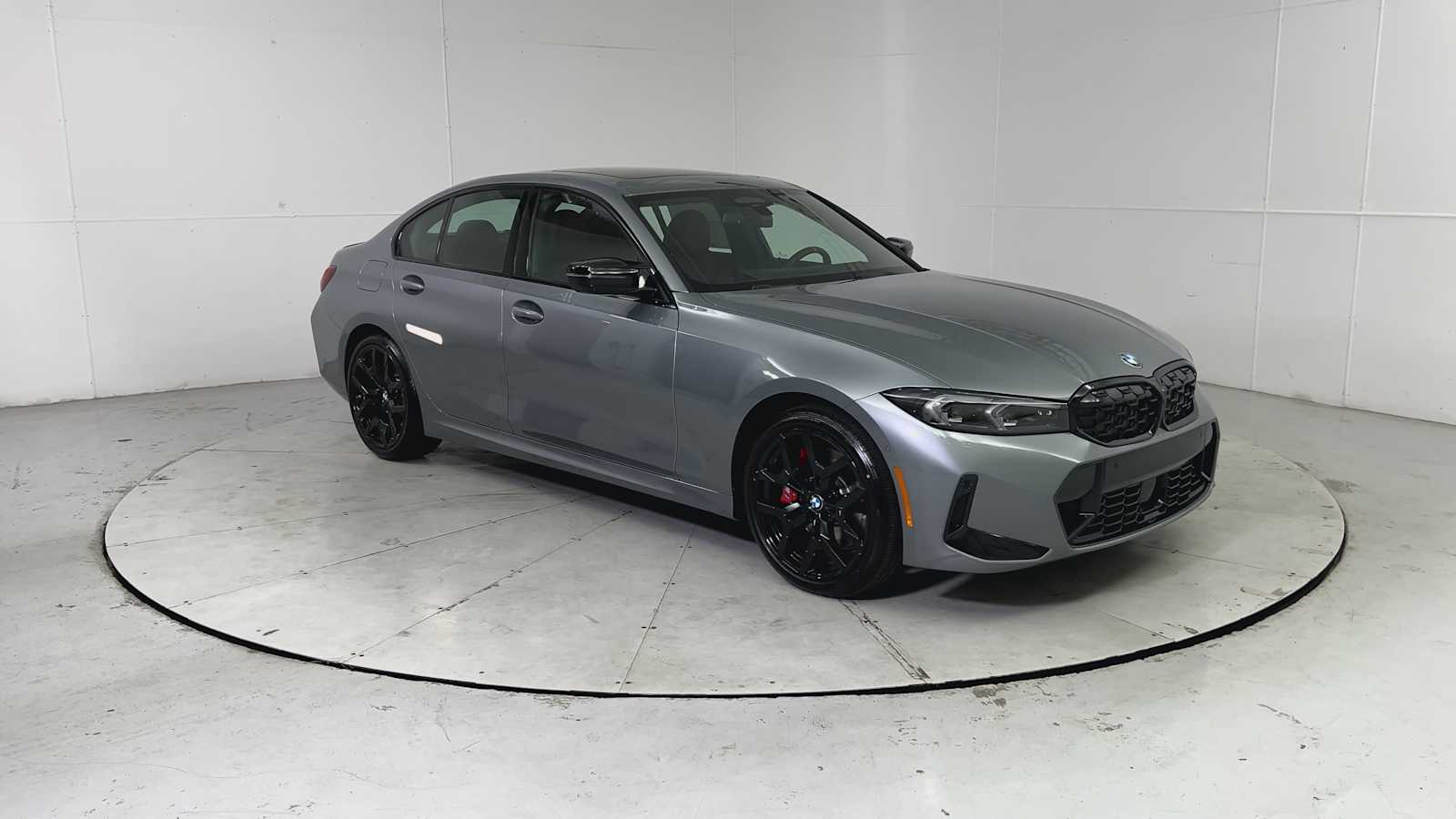 Thumbnail: 2026 BMW 3 Series - 8