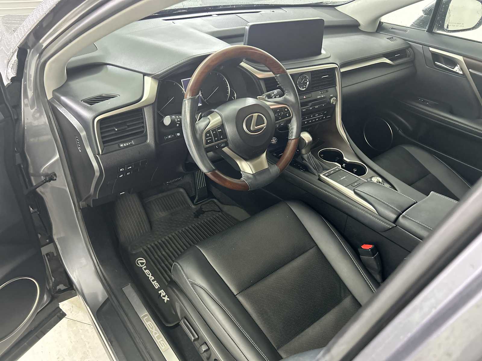 Thumbnail: 2024 Lexus RX - 11