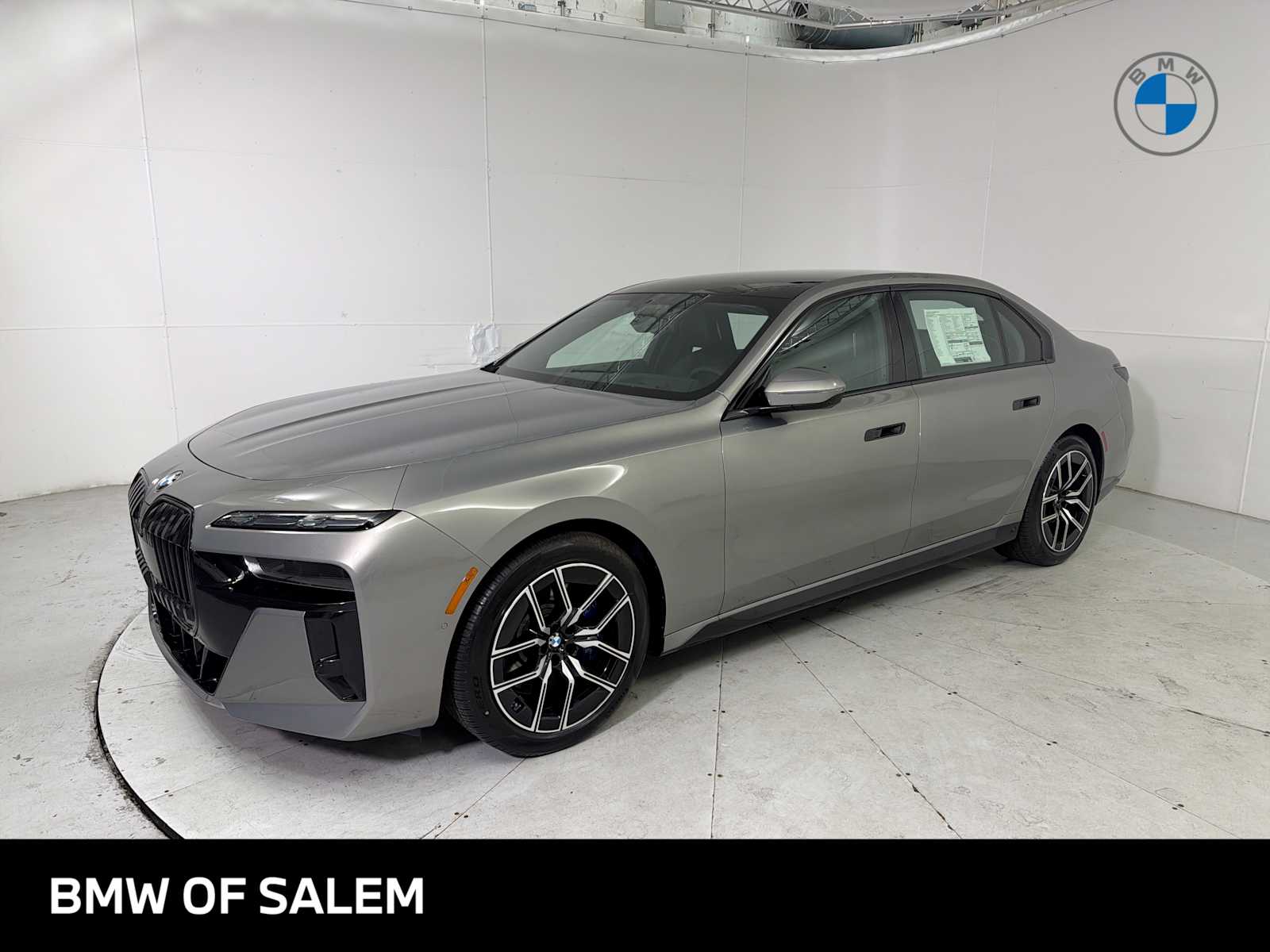 2026 BMW 7 Series 740i xDrive Sedan's photo