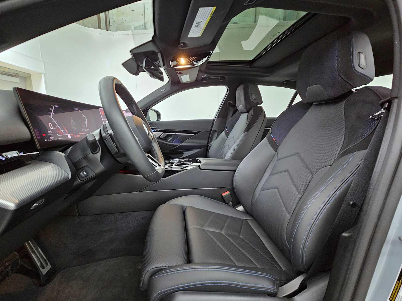 2024 BMW 5 Series 530i xDrive 15