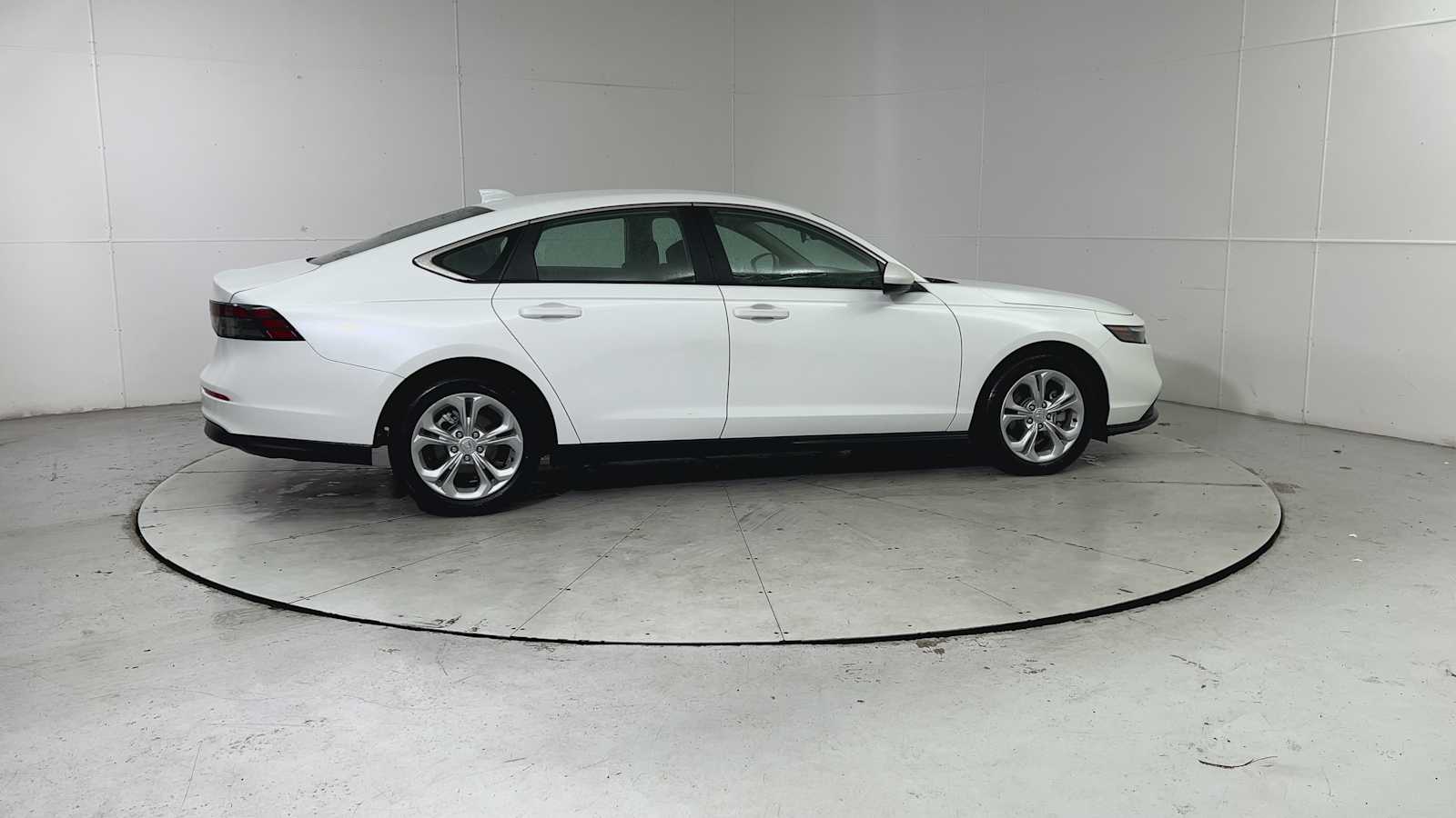 Thumbnail: 2023 Honda Accord - 2