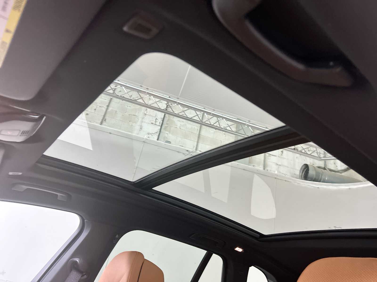 Thumbnail: 2026 BMW X5 - 16