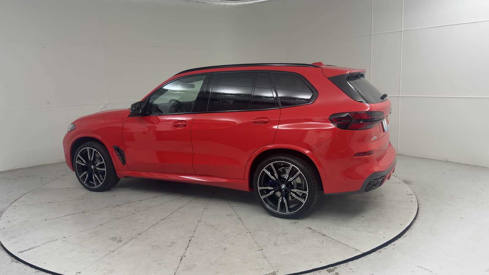 Thumbnail: 2026 BMW X5 - 4