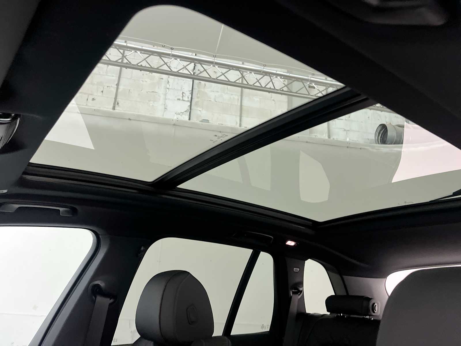 Thumbnail: 2026 BMW X5 - 22