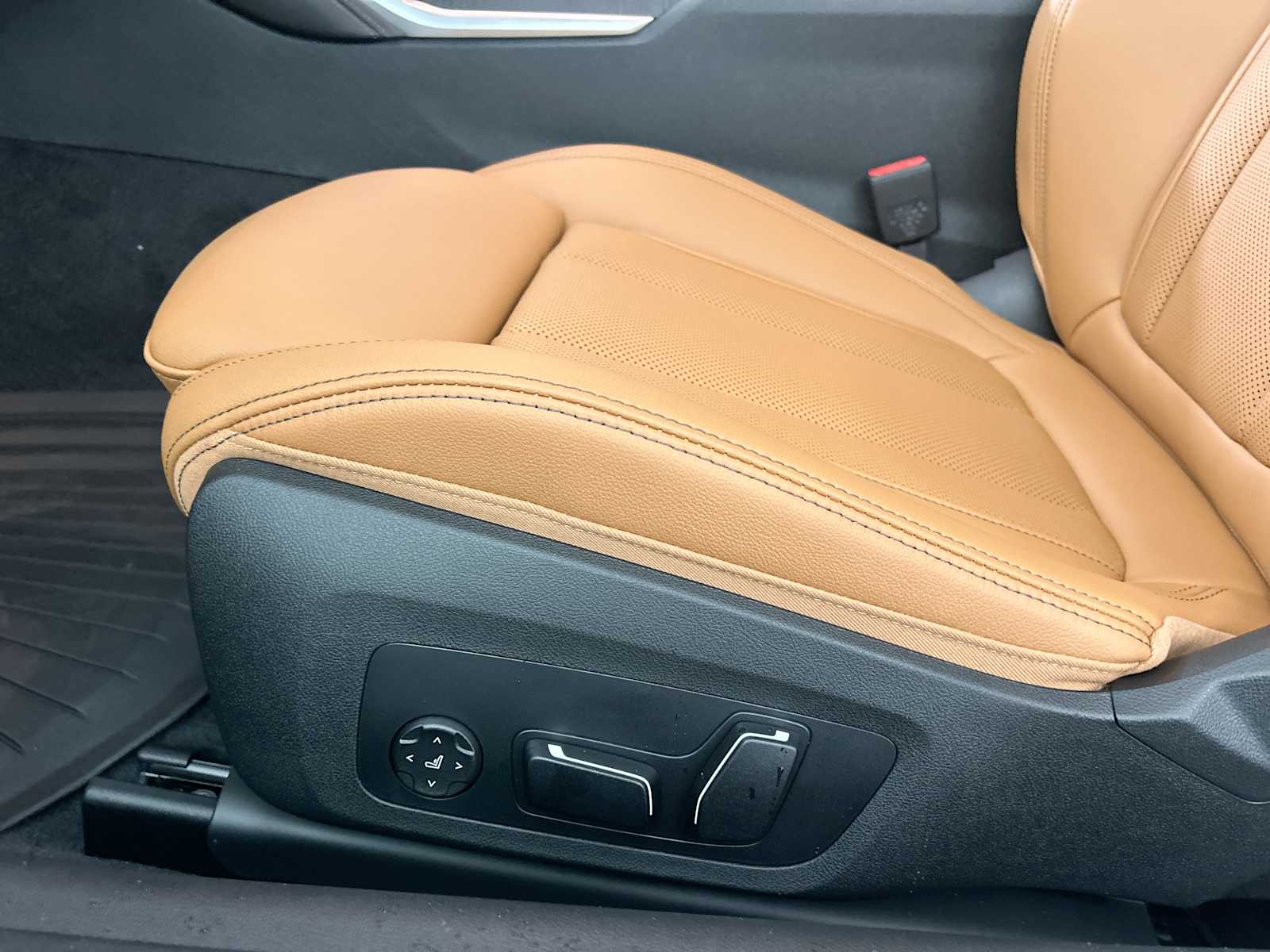 Thumbnail: 2026 BMW 4 Series - 14