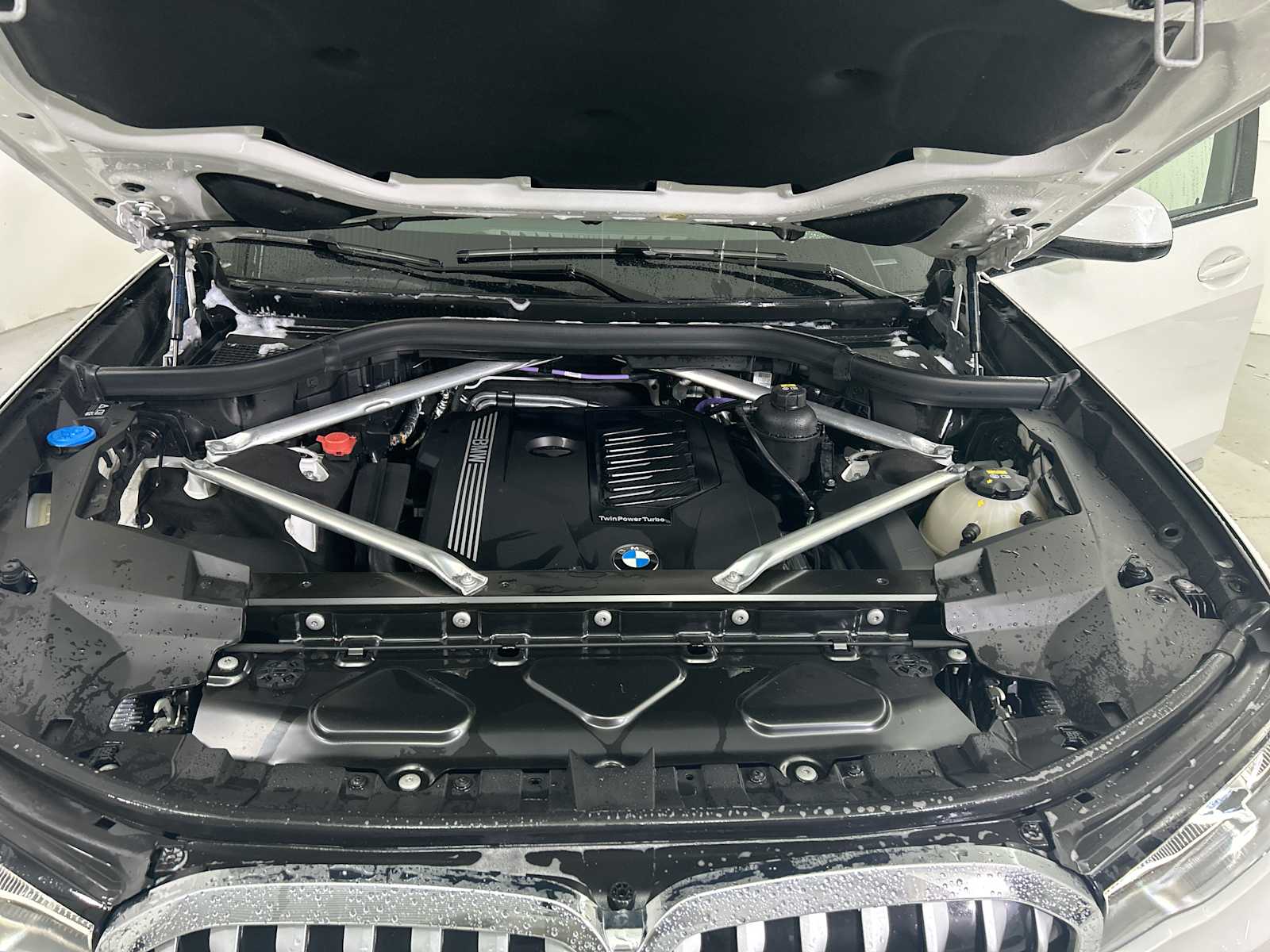 Thumbnail: 2021 BMW X7 - 18