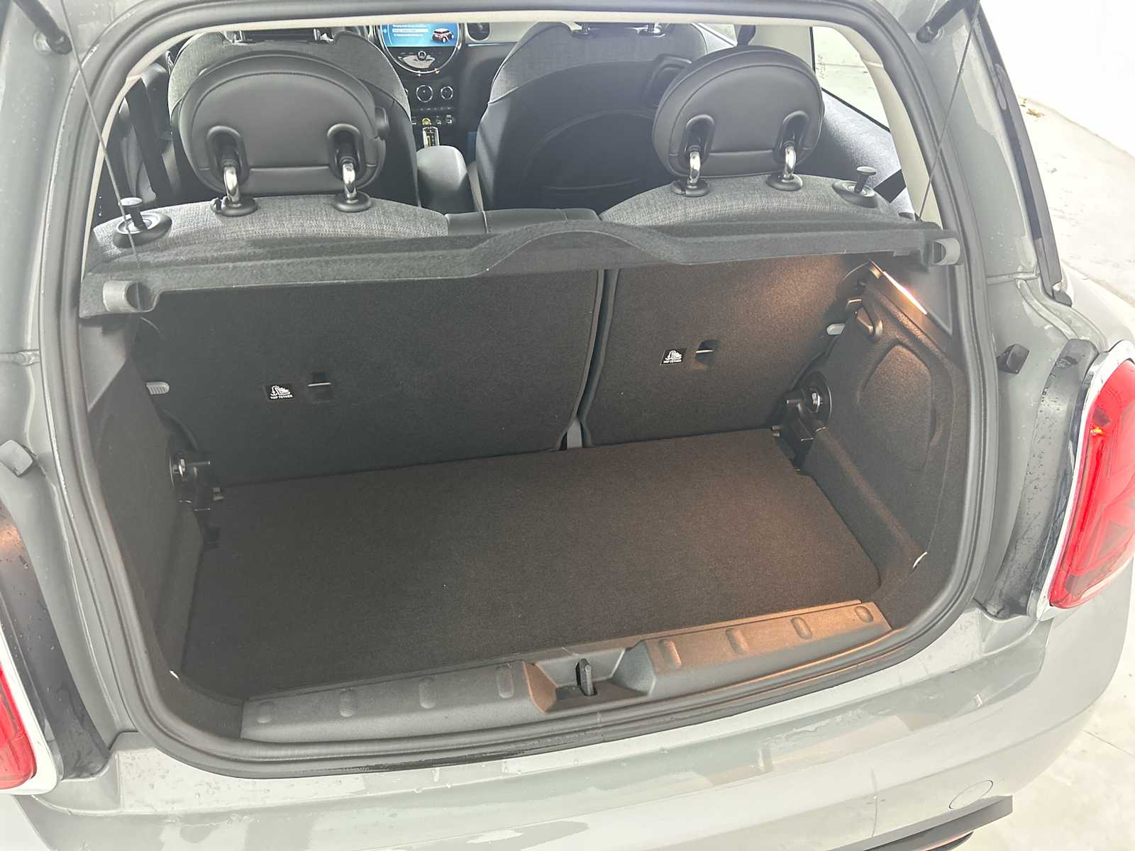 Thumbnail: 2023 MINI Cooper Hardtop - 21