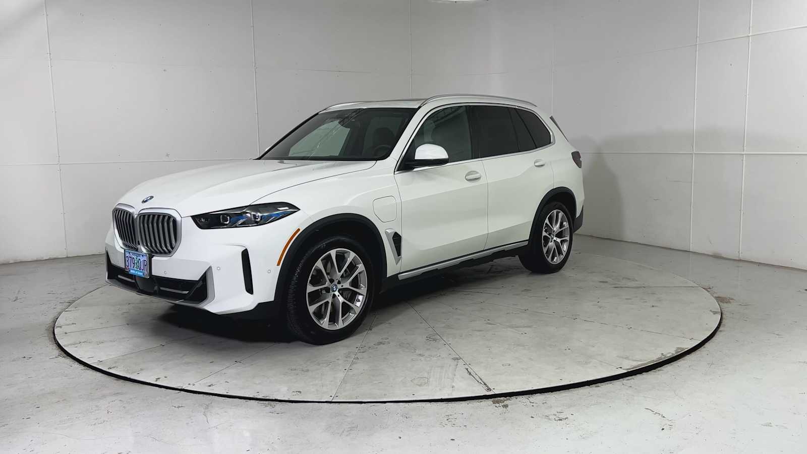 Thumbnail: 2025 BMW X5 - 6