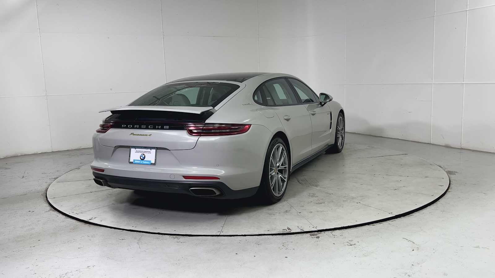Thumbnail: 2018 Porsche Panamera - 9