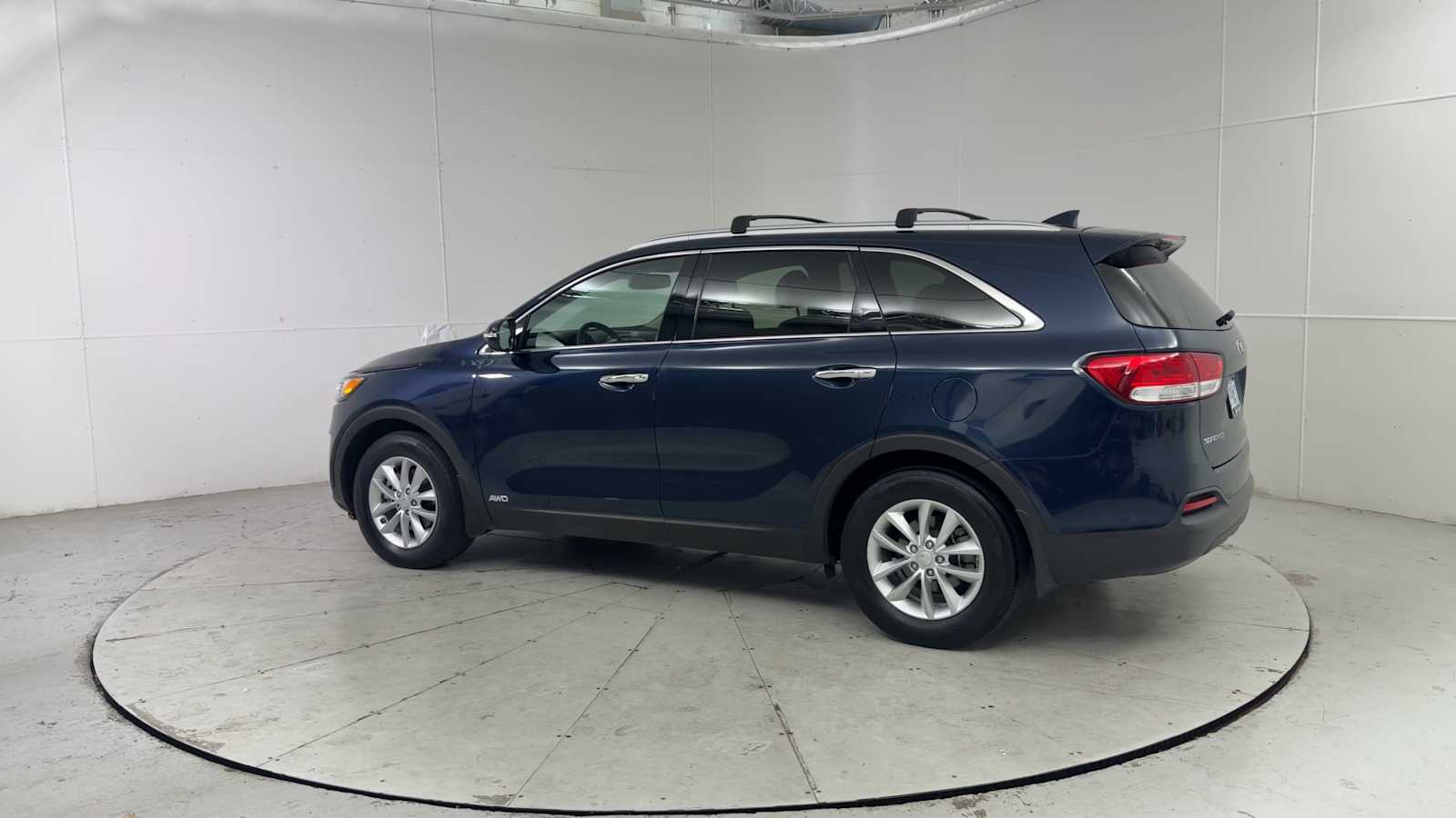 Thumbnail: 2018 Kia Sorento - 4