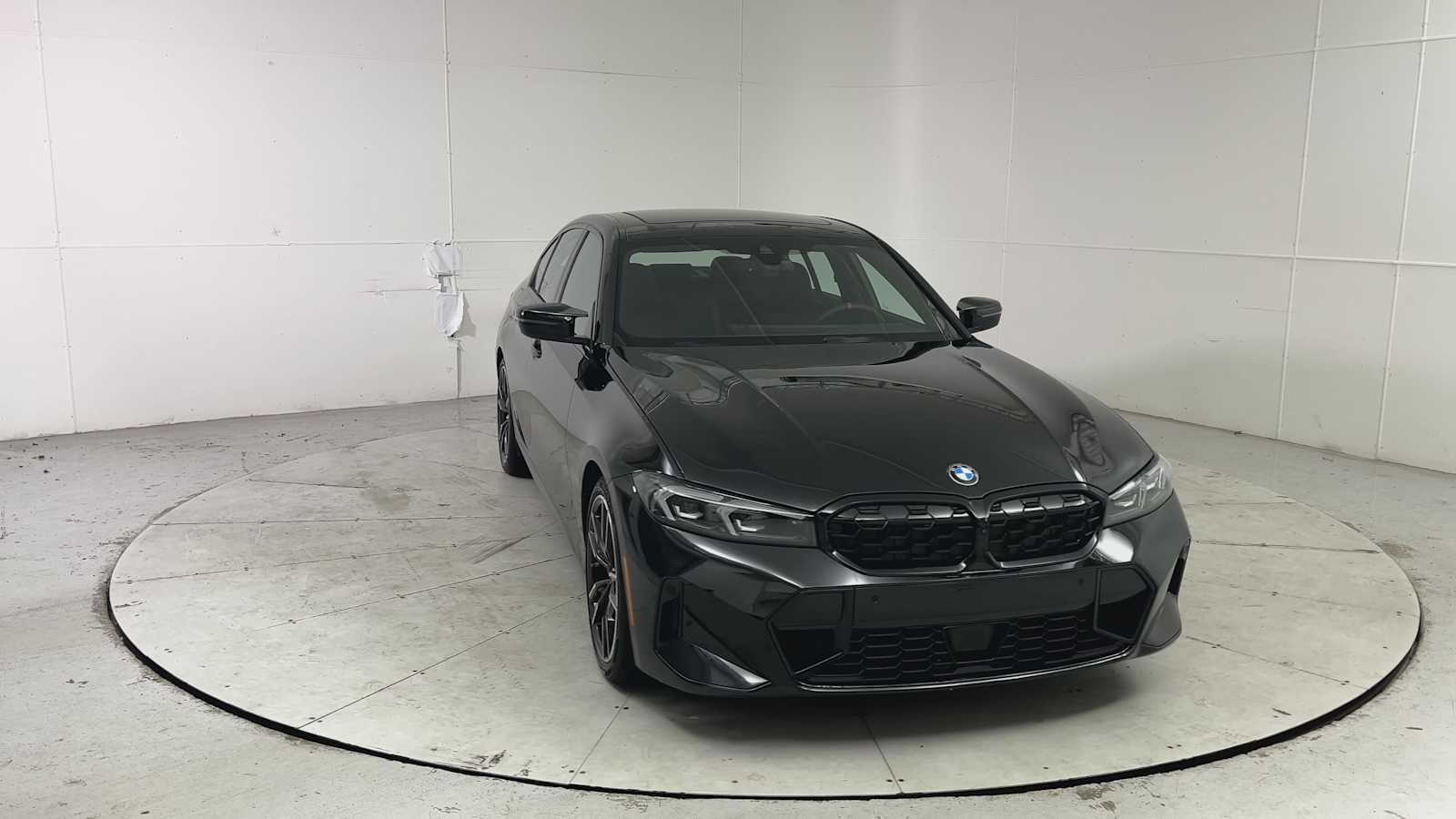 Thumbnail: 2026 BMW 3 Series - 6