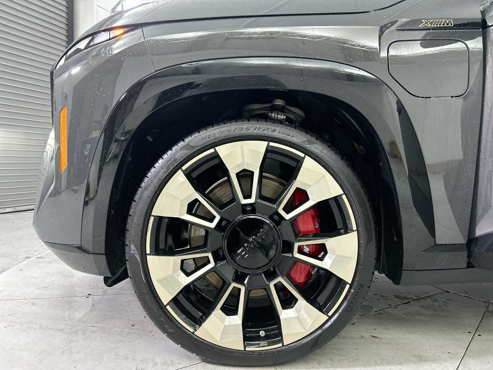 Thumbnail: 2023 BMW XM - 19