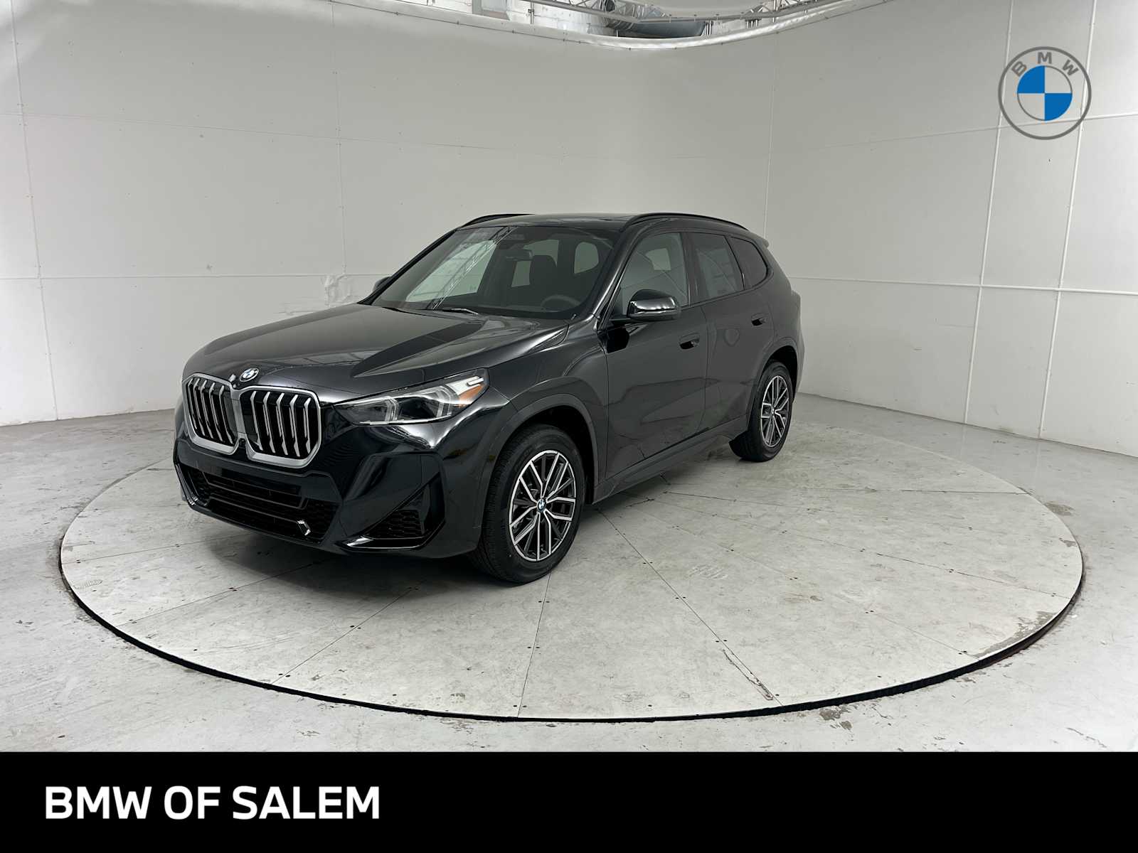 Thumbnail: 2026 BMW X1 - 1