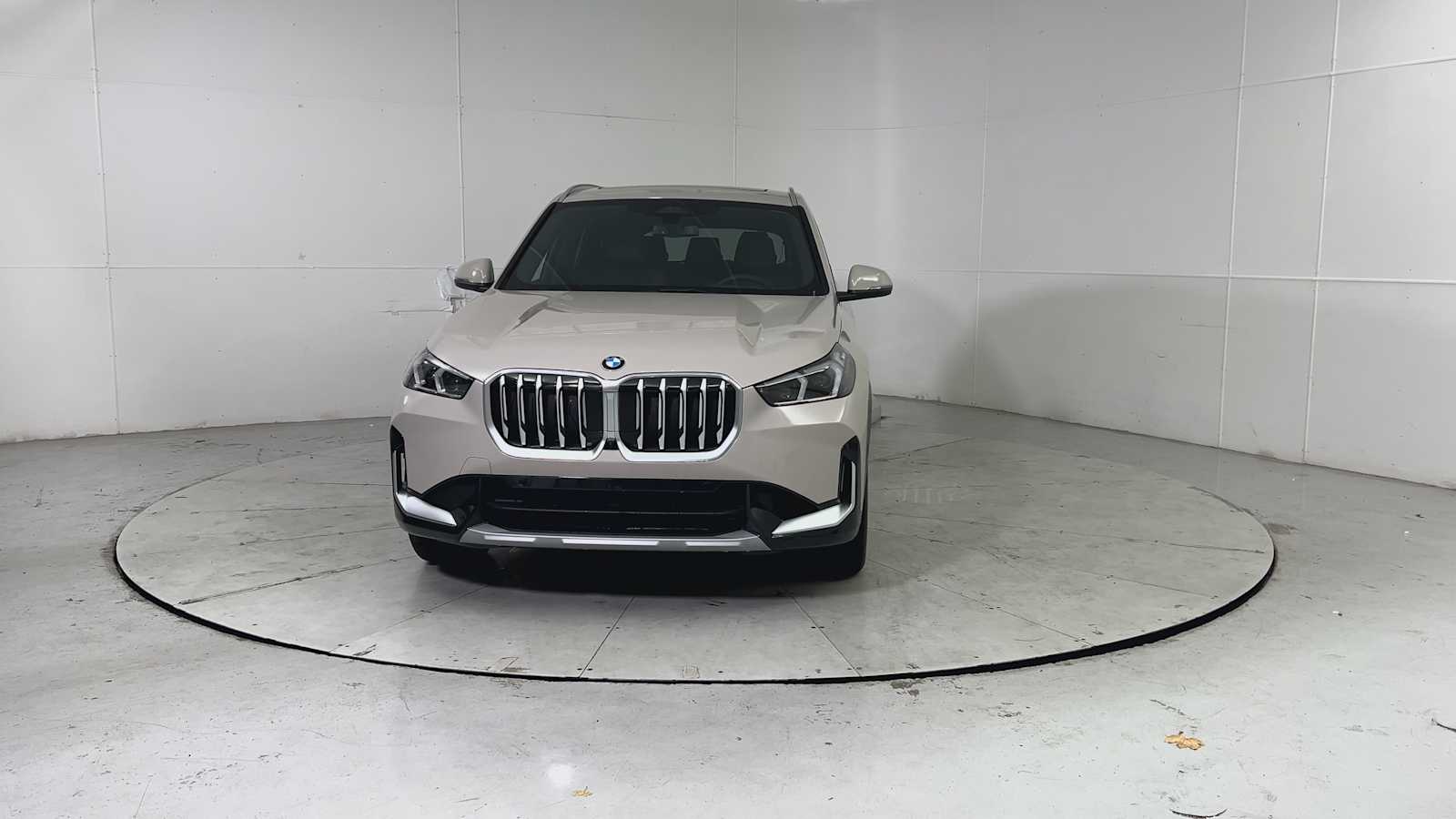 Thumbnail: 2026 BMW X1 - 7