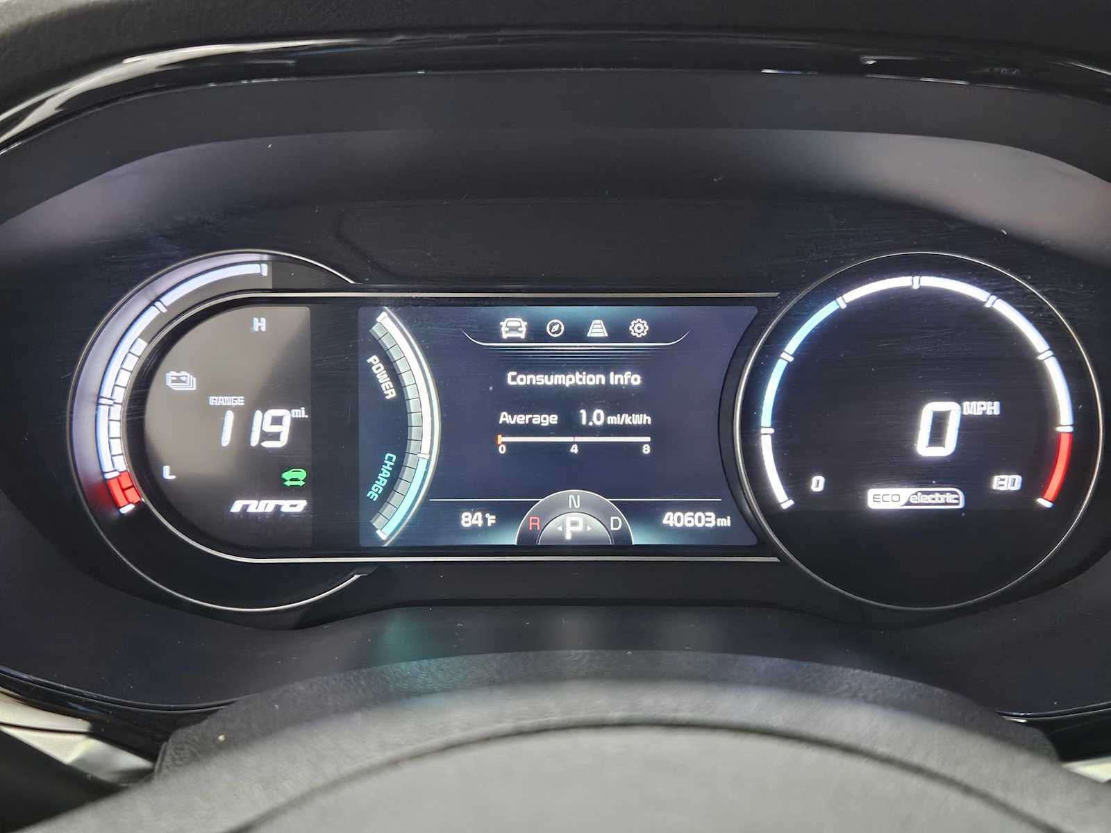 Thumbnail: 2022 Kia Niro - 31
