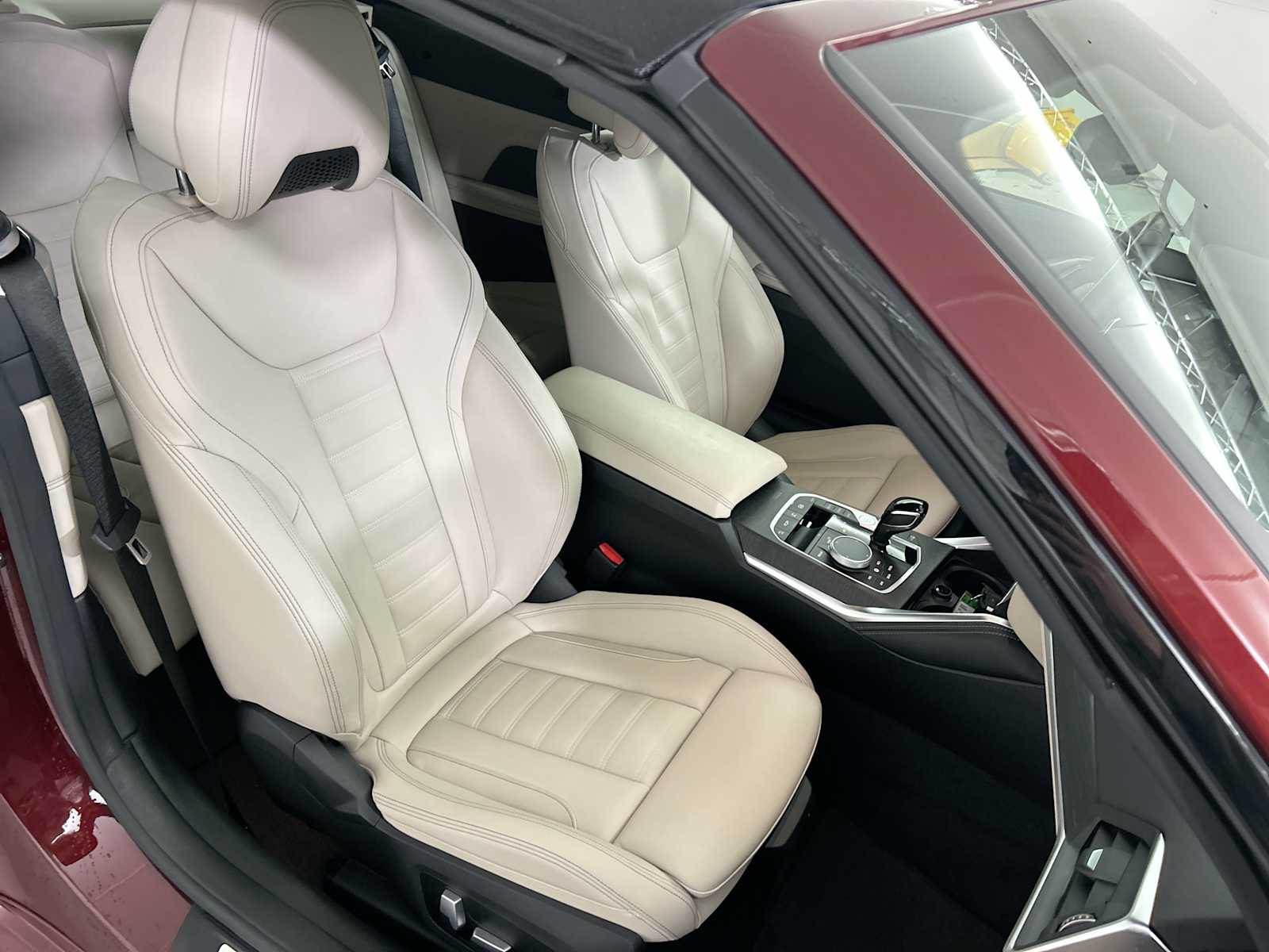 Thumbnail: 2022 BMW 4 Series - 25