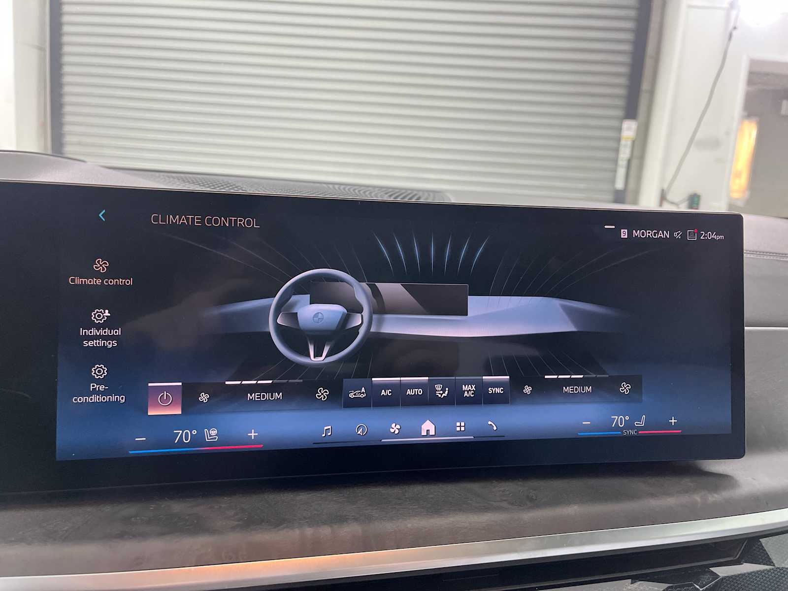 Thumbnail: 2026 BMW X5 - 22