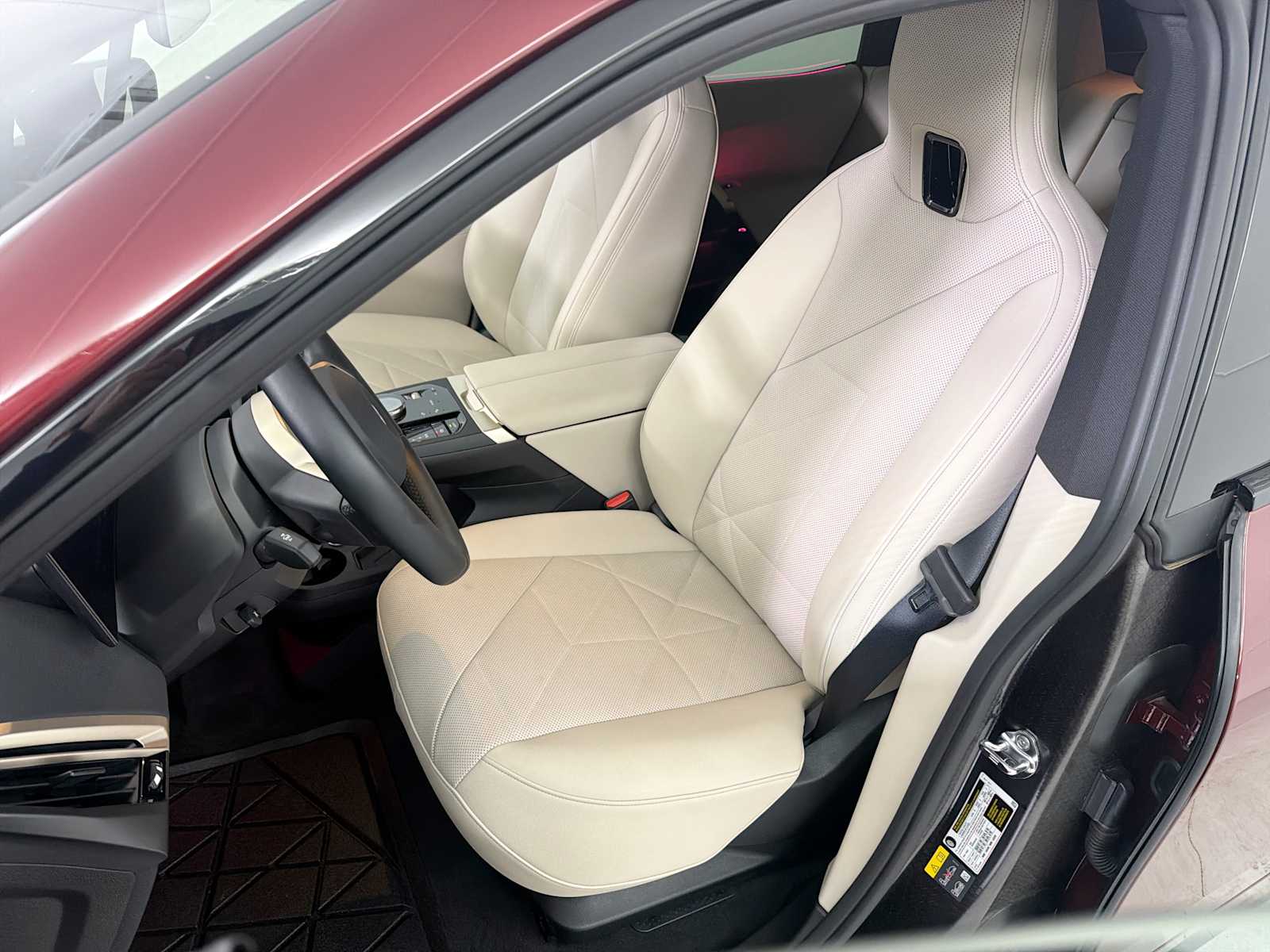 Thumbnail: 2026 BMW iX - 13