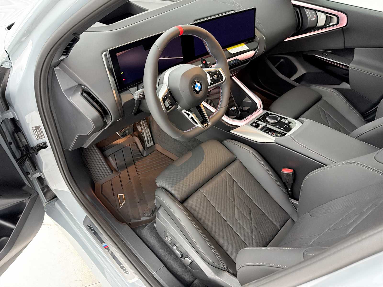 Thumbnail: 2026 BMW X3 - 11
