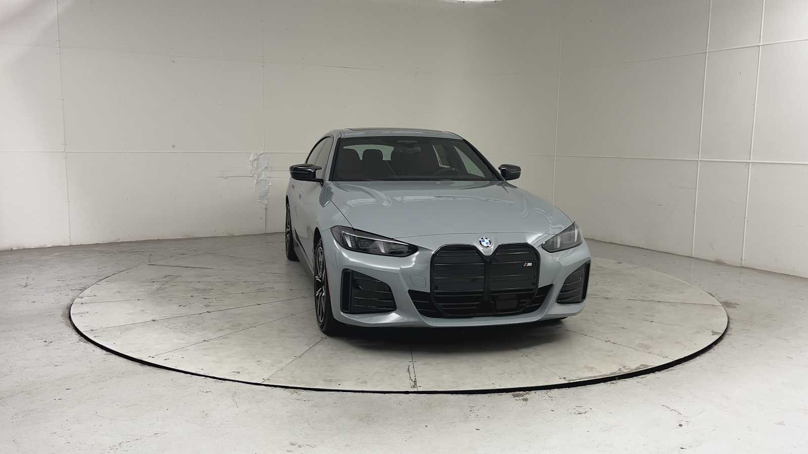 Thumbnail: 2026 BMW i4 - 7