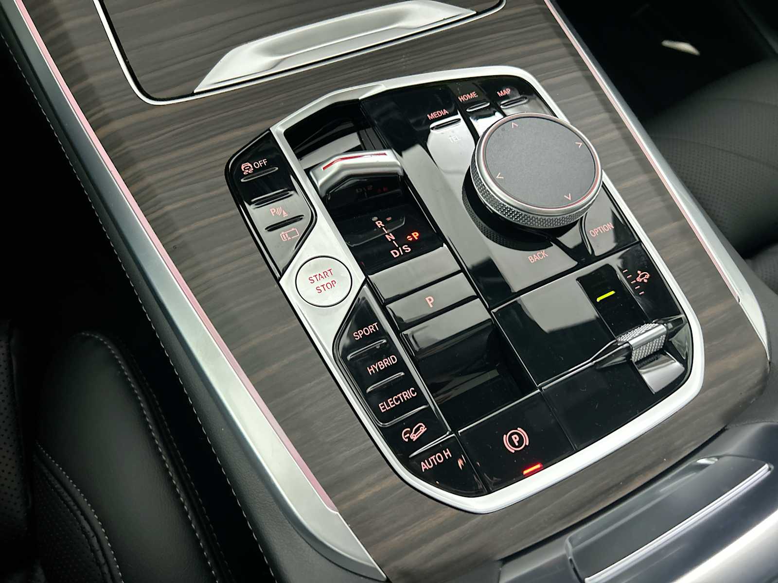 2026 BMW X5 50e - Photo 22