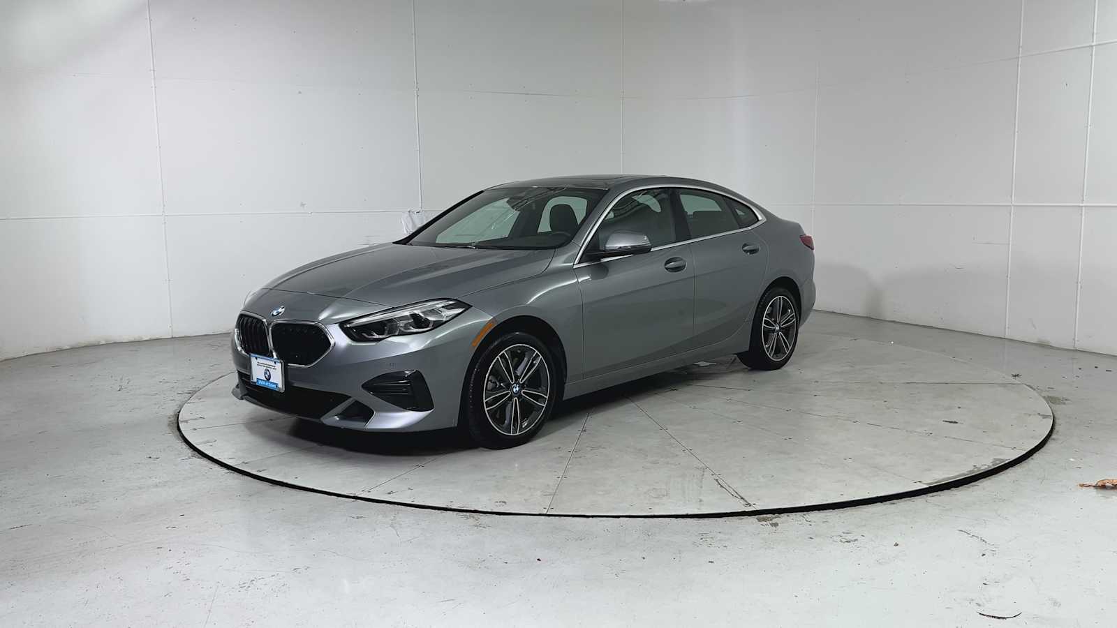 Thumbnail: 2024 BMW 2 Series - 6