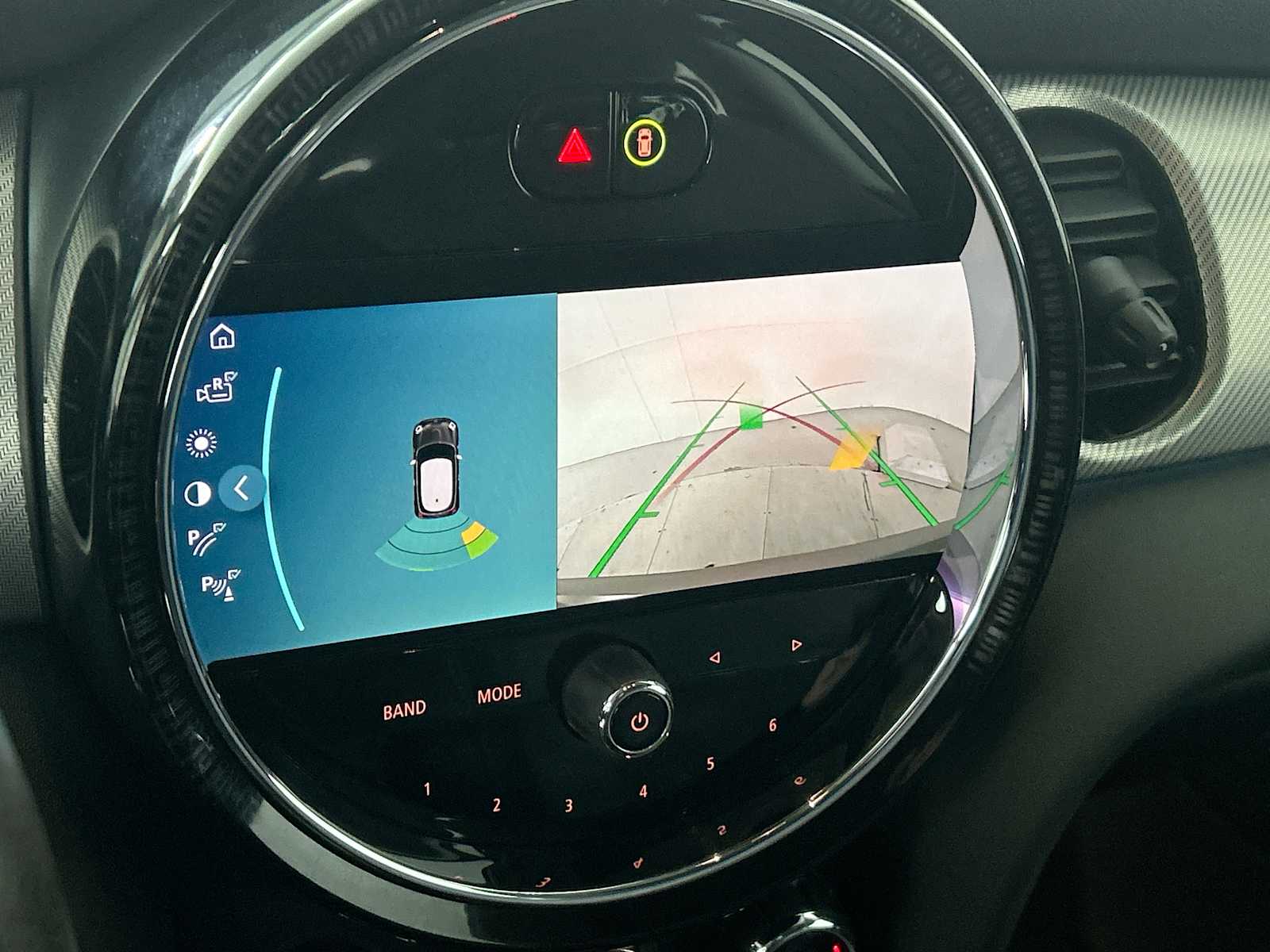 Thumbnail: 2023 MINI Cooper Hardtop - 24