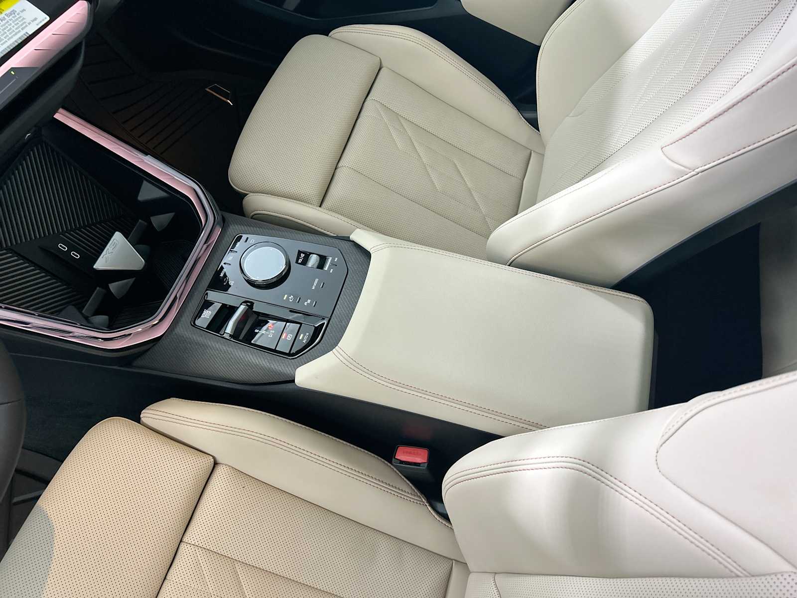 Thumbnail: 2026 BMW X3 - 23