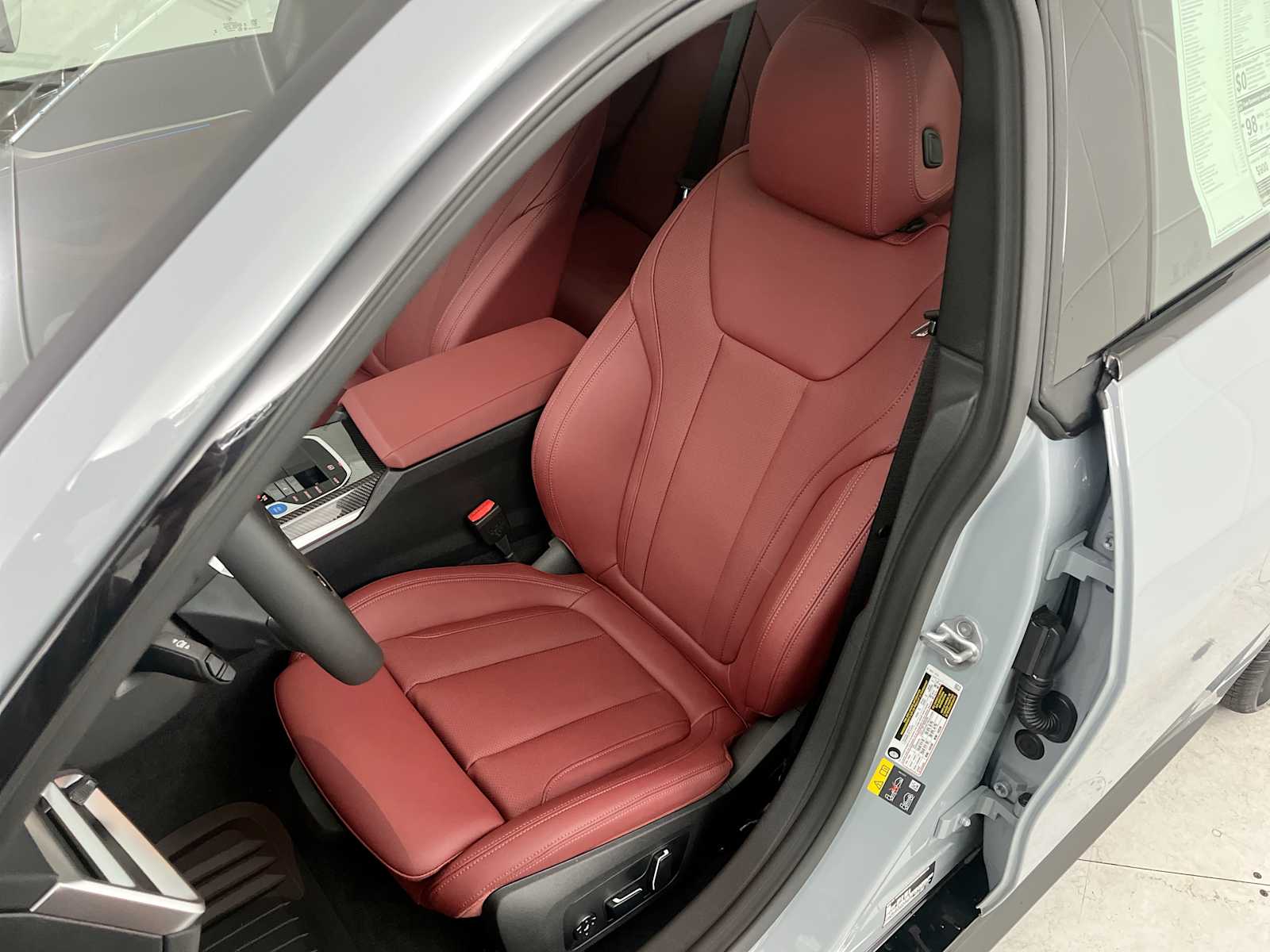 Thumbnail: 2026 BMW i4 - 19