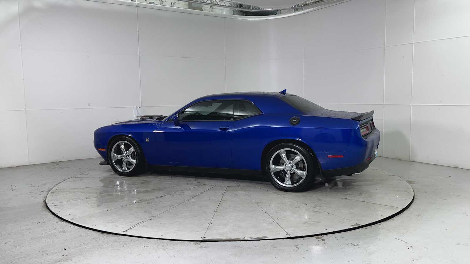 Thumbnail: 2021 Dodge Challenger - 4