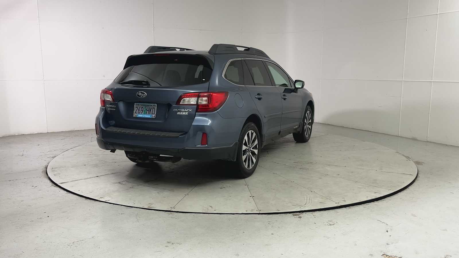 Thumbnail: 2015 Subaru Outback - 2