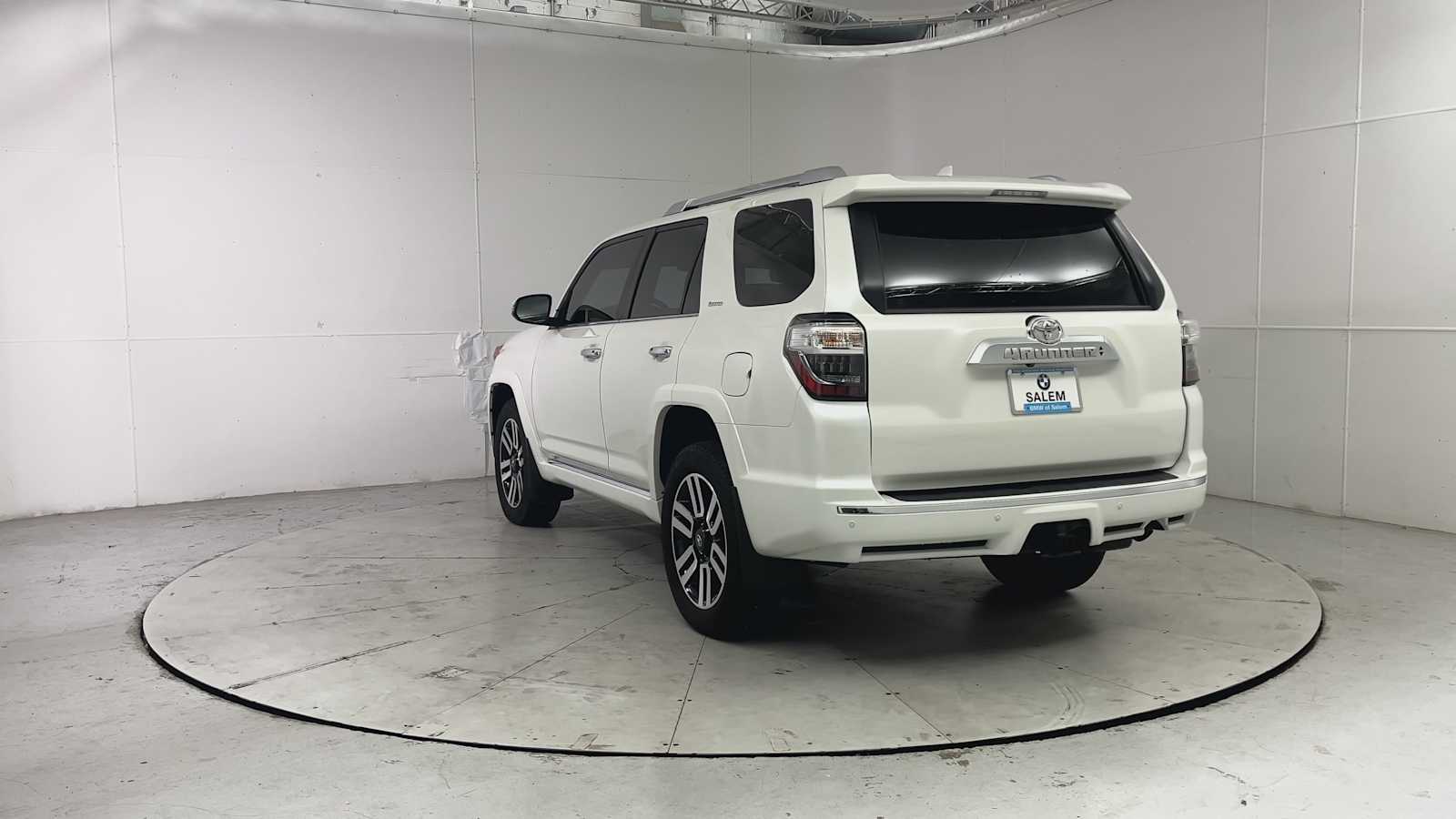Thumbnail: 2023 Toyota 4Runner - 3