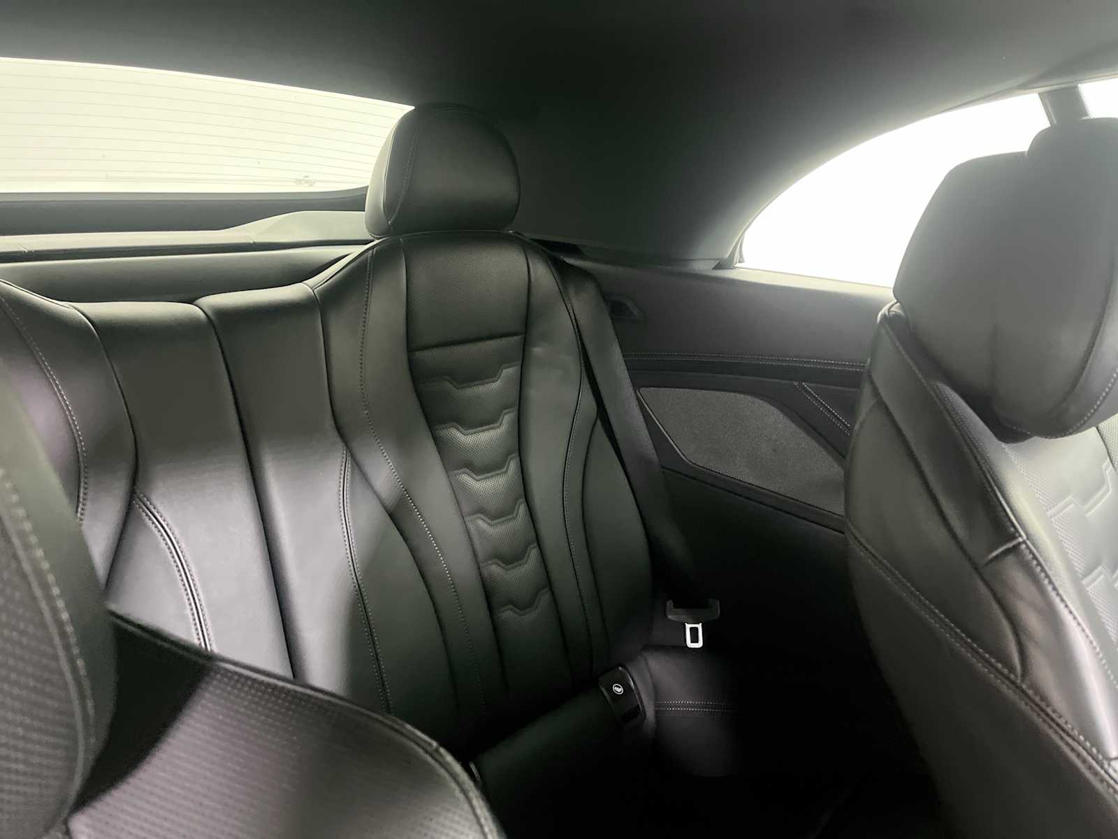 Thumbnail: 2025 BMW 8 Series - 14