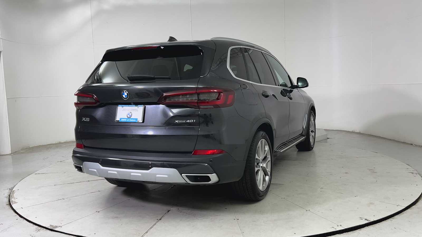 Thumbnail: 2022 BMW X5 - 8