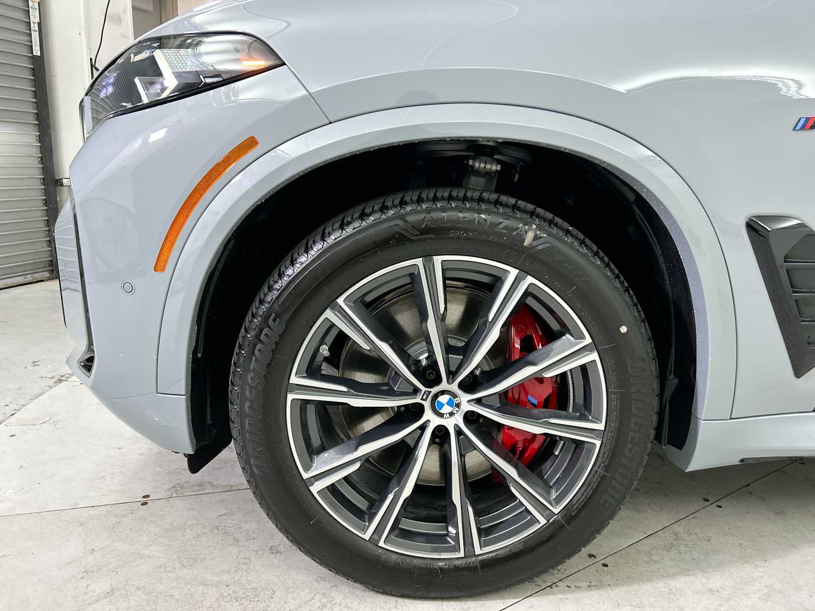 Thumbnail: 2026 BMW X5 - 19