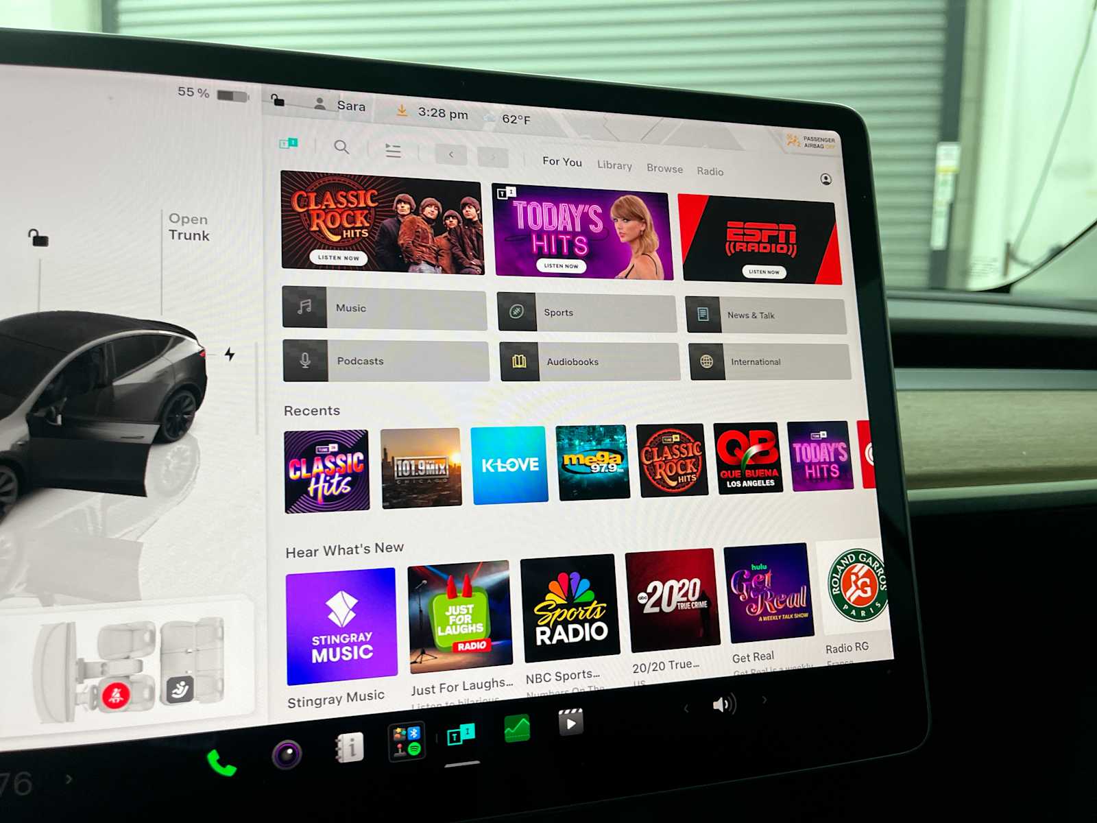 Thumbnail: 2022 Tesla Model Y - 18