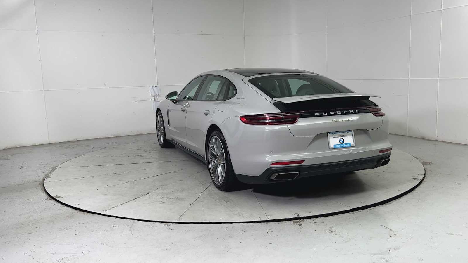 Thumbnail: 2018 Porsche Panamera - 2
