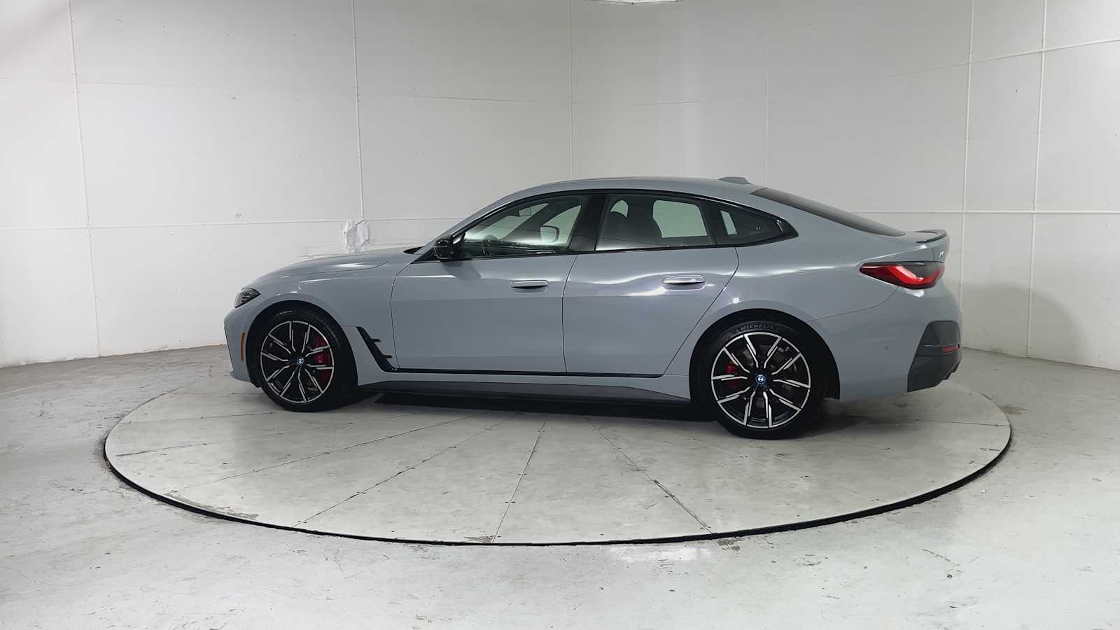 Thumbnail: 2023 BMW i4 - 3