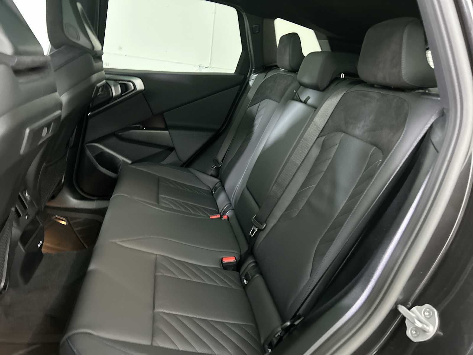 Thumbnail: 2026 BMW X3 - 25