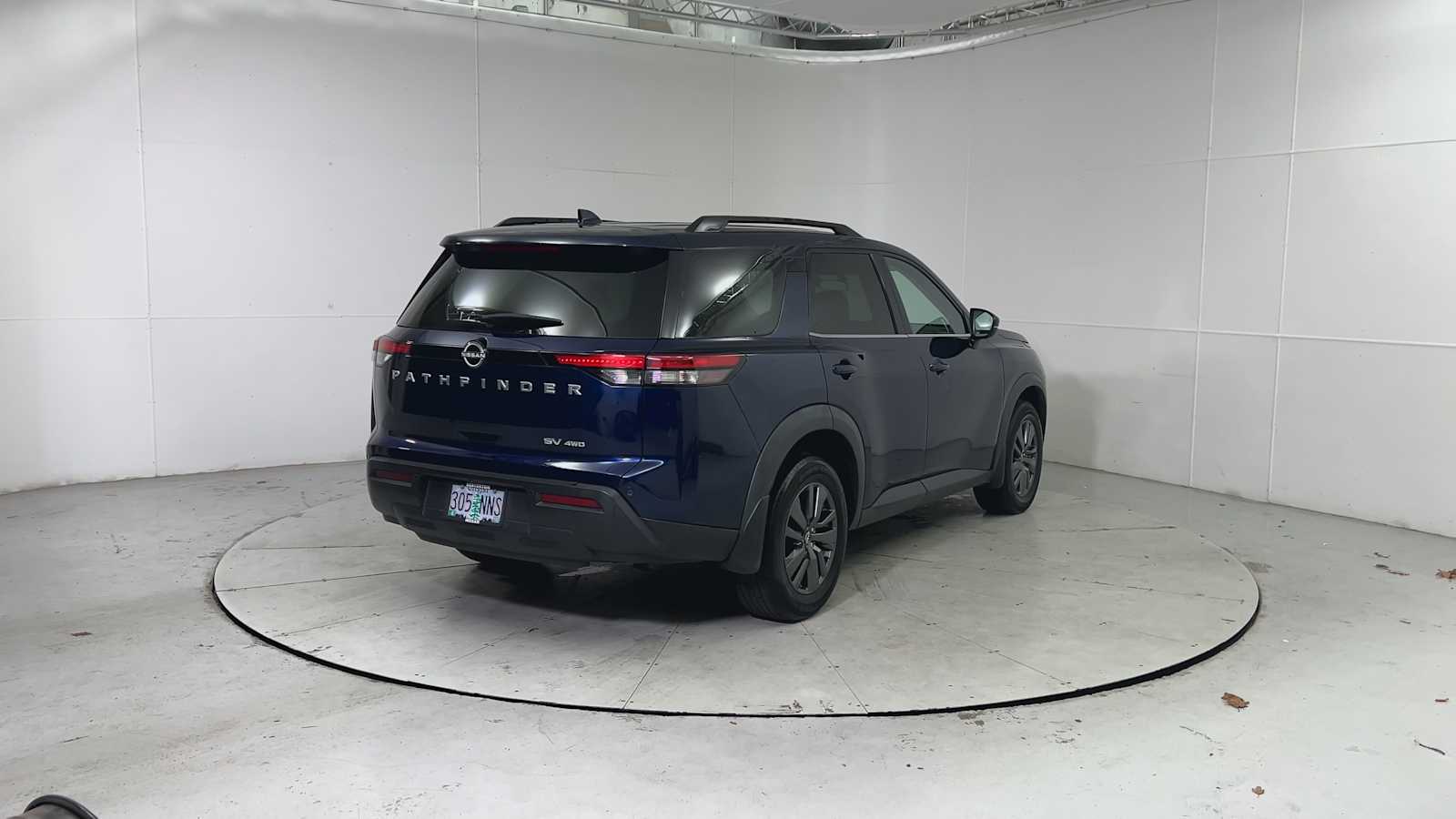 Thumbnail: 2022 Nissan Pathfinder - 2