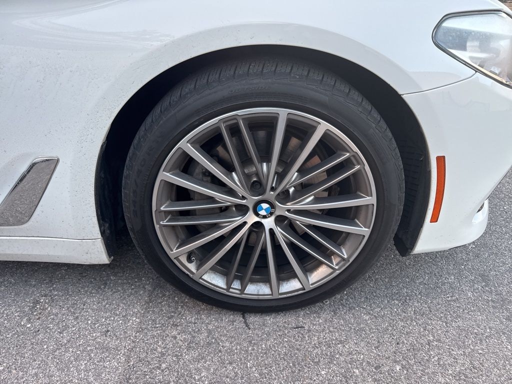 Used 2019 BMW 530i  Sedan
