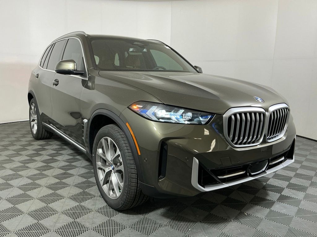 New 2026 BMW X5 sDrive40i SUV