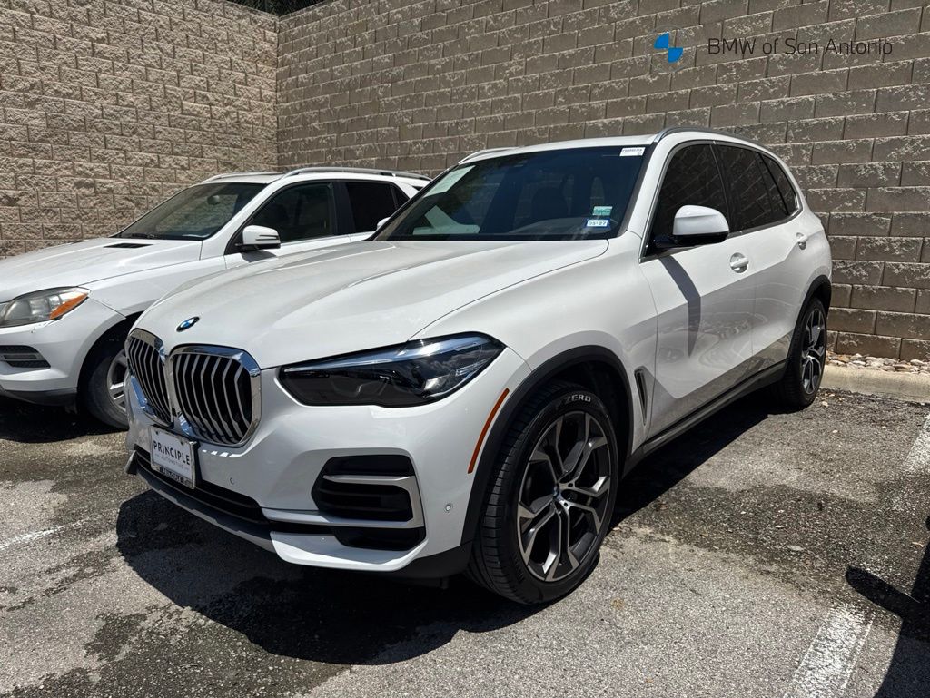 2023 BMW X5 sDrive40i's photo