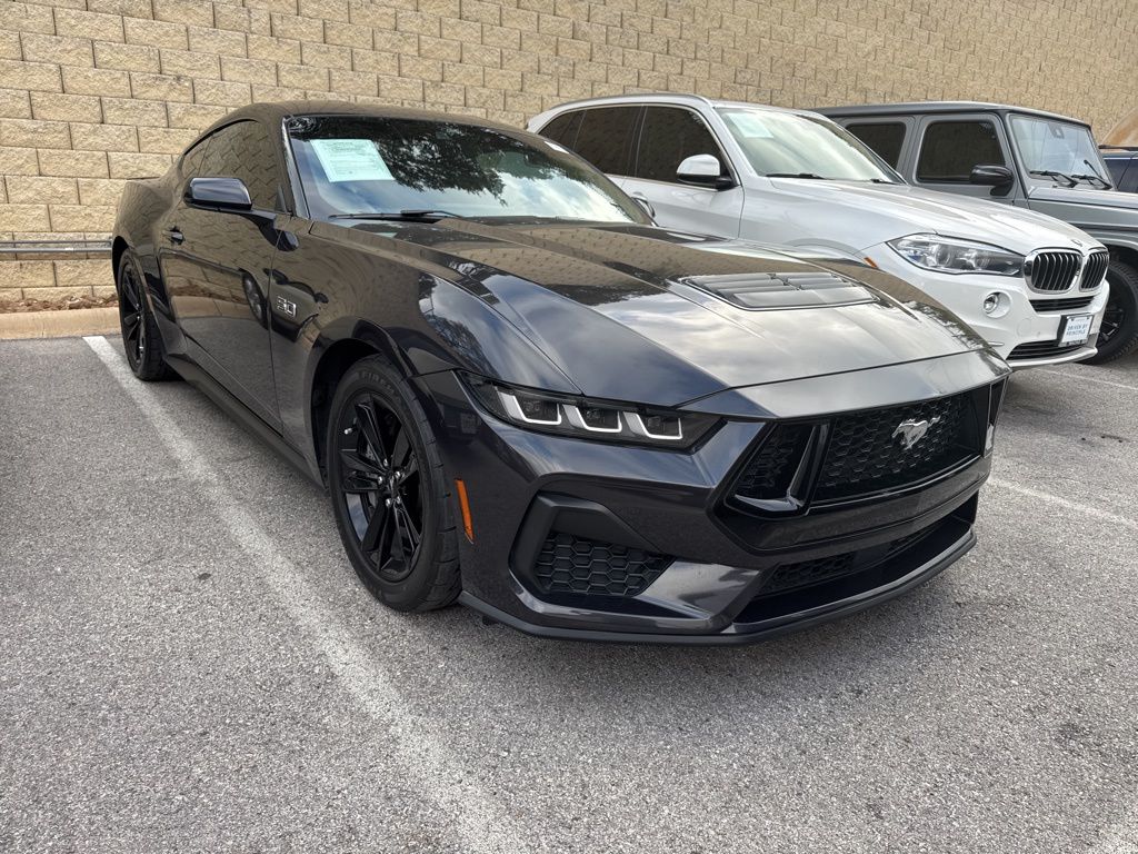2024 Ford Mustang GT photo 2