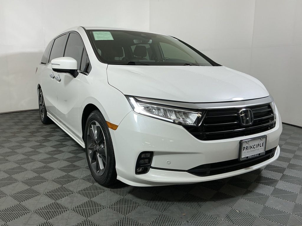 Used 2023 Honda Odyssey Elite Minivan/Van