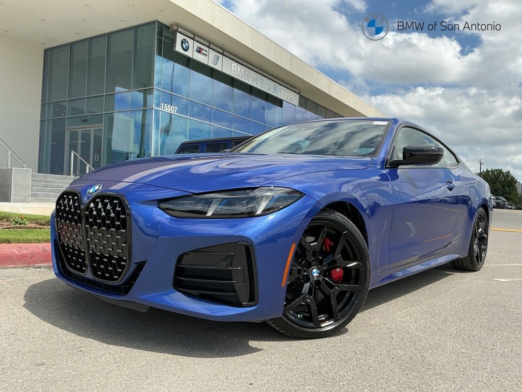 2025 BMW 4 Series 430i Coupe's photo