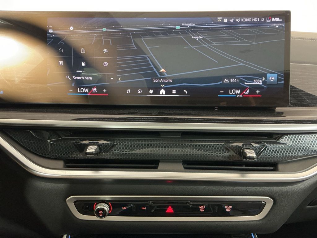 2026 BMW X5 50e - Photo 15